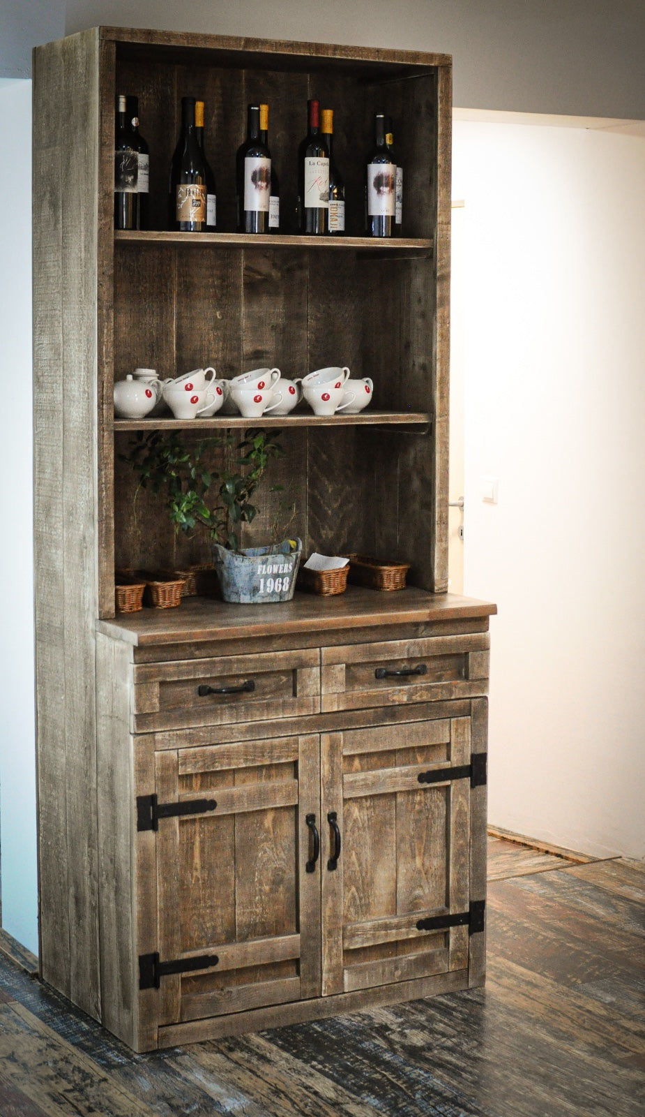 Un bufet rustic