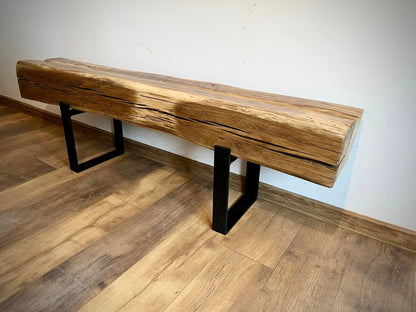 O consola din stejar vechi cu picior din metal