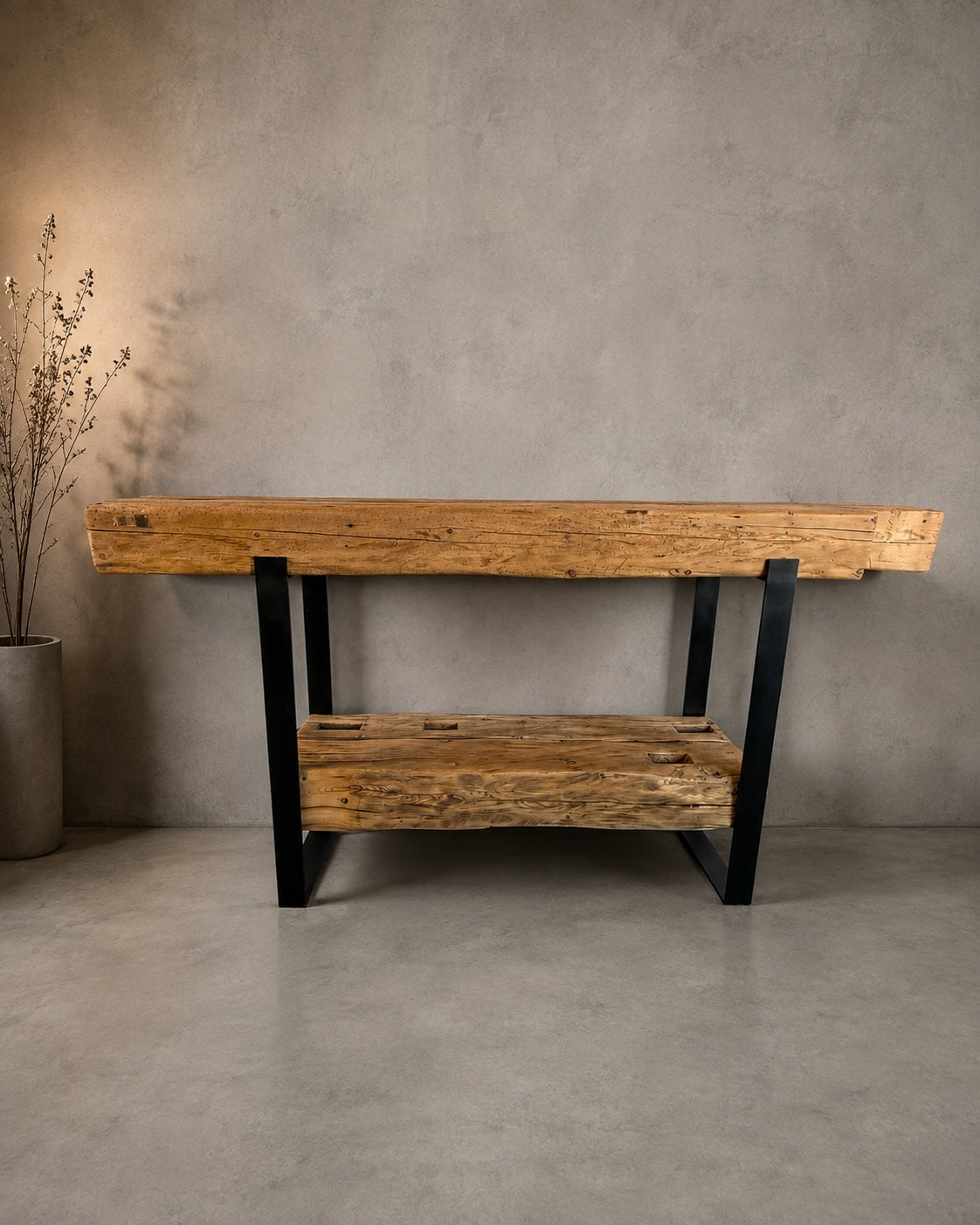 O consola din pin stil rustic
