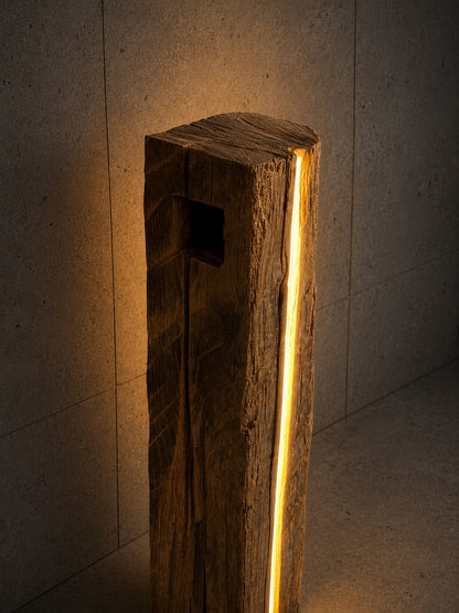 O lampa rustica din colectia RIFT