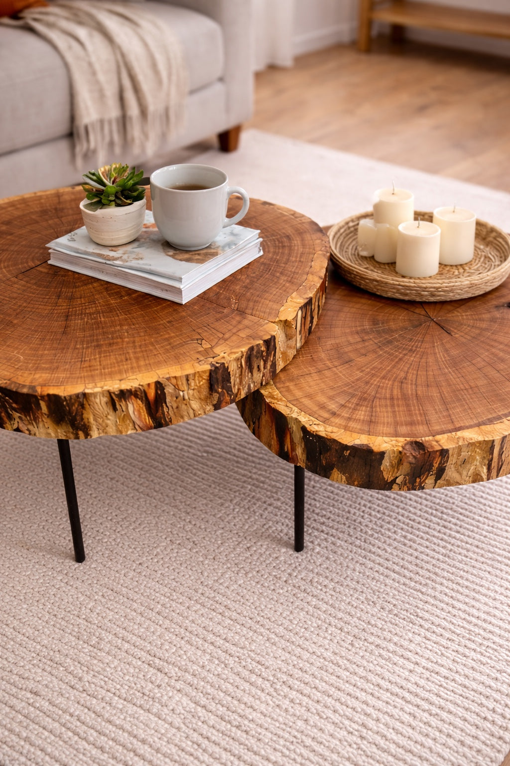 Masuta de cafea in camera 