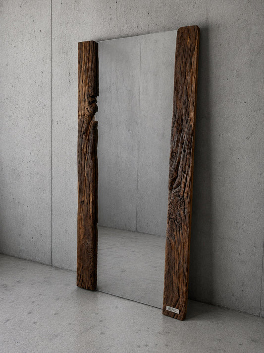 Oglinda rustic din stejar recycled 