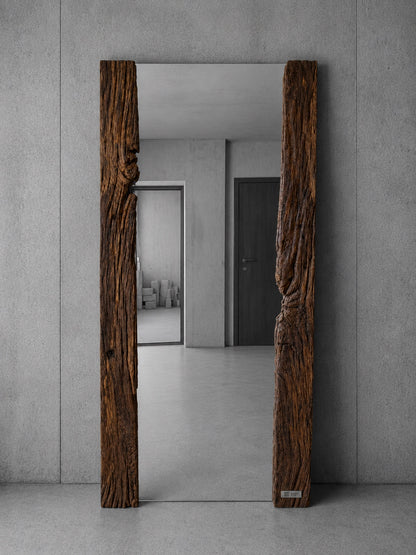 Oglinda rustic din stejar recycled 