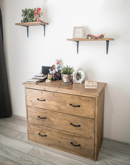 Madalin chest of drawers