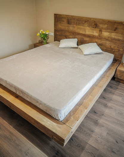 Beam bed, solid wood, rustic, Sebi model